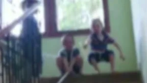 סכסוכי השכנים: חולי הקורונה מסתובבים חופשי בבניין