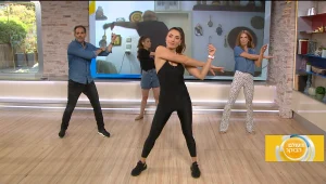 כושרונה: אירה דולפין באימון הרוטינה היומי