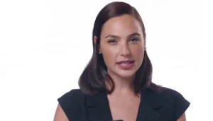 סלנג ישראלי, אופנה והרבה כסף: כך העבירה גל גדות את הזמן בסגר