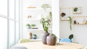 מעצבת הפנים שני שוופל נוגעת ומשנה את חייהם של רבים גם במשבר הקורונה.