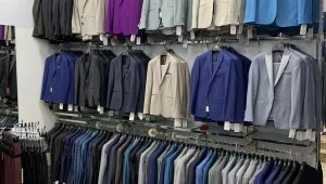 "מונסניור" – ארבעה עשורים של אופנה ותשוקה לעשייה שאינה נגמרת