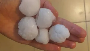 החורף הגיע: גשמים ירדו ברחבי הארץ, ברד בהרי אילת