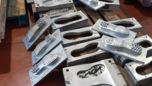 נמנעה הקמת מפעל לזיוף נעלי בלנסטון בשטחים; תושב חברון נתפס