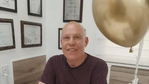 ד"ר שווץ, מומחה לאסתטיקה: "אין כמו המראה הטבעי"