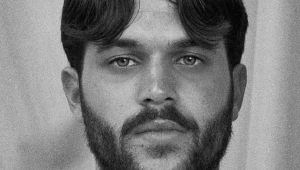 איך לוחם ומפקד מגבעתי הופך למעצב שיער דוגמניות על עם ליין מוצרים מצליח בגיל 24 בלבד? תשאלו את ליאור גל...