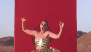 לירז צ'רכי חושפת אלבום שהקליטה במחתרת עם מוזיקאים איראניים