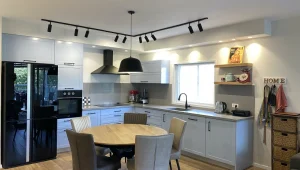 אתרוג מטבחים – נגרות מדוייקת, חדה ומתקדמת