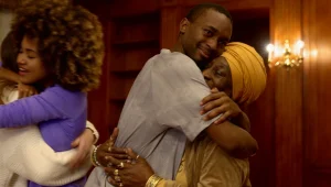 המפגש המפתיע של אש ואליס עם אמו:"אתה תעשה דברים גדולים כי נולדת לזה"