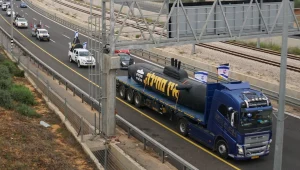 בכירים לשעבר במחאת הצוללות: "נתניהו הפך לסכנה לביטחון ישראל"