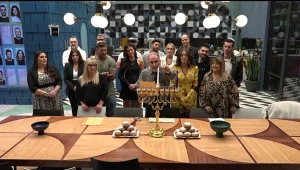 חנוכה בבית האח הגדול: צפו בהדלקת נר ראשון עם דיירי הבית