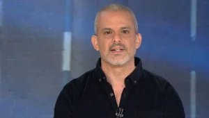 קובי מחט: ״בחלק מההקרנות, אני מאחורי הקלעים, מחכה לשמוע אם צוחקים במקומות הנכונים״