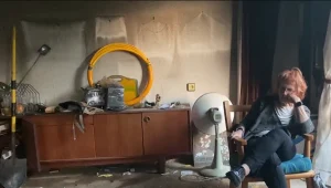 ביתה של הקשישה החירשת נשרף כליל - מי מתנדב לסייע?