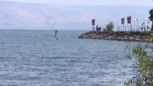 "אף אחד לא יכול ליהנות מזה": דווקא כשכולם בסגר - הכינרת מלאה