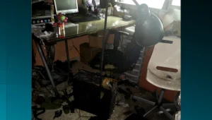 אש התלקחה בדירה בגלל קצר במחשב - הדיירים ברחו ברגע האחרון