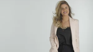 חולמים על עסק מצליח? Caroline's vision כאן בשבילכם