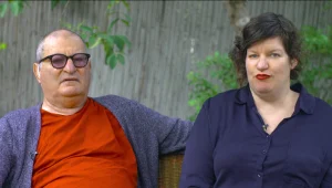 חולה סופני מבקש לאפשר לו להפר את הסגר ולטוס לעבור המתת חסד