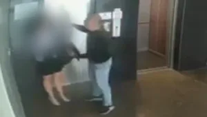 הגבר שתועד כשהוא תוקף מינית אישה בנתניה הסגיר עצמו למשטרה