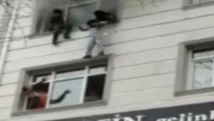 אם בטורקיה השליכה את ילדיה מהקומה השלישית כדי להצילם משריפה