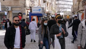 שי שטרן חוגג שנה לקורונה בירושלים