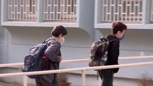 מומחים טוענים: "יש לבטל את בידוד הילדים"