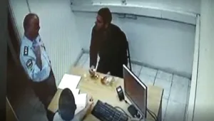 תיעוד: השוטר לא ידע אנגלית - הנחקר לא הבין במה הוא חשוד