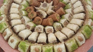 ממתקי אלמוכתאר – אימפריית המתוקים של נצרת