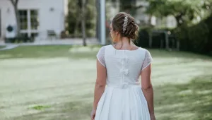 מחפשת את שמלת הכלה המושלמת? הכירי את המעצבת אפרת נגה