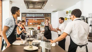 מסע בין כוכבים: הכירו את בתי הספר לבישול הטובים בעולם