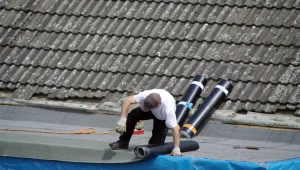 יבשים עד הגג: זה הזמן לבדוק את איטום הגג שלכם ולהיערך לחורף הבא