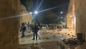 התפרעויות בירושלים: פצועים בעימותים בין פלסטינים לכוחות המשטרה