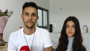 בת 13 נקלעה לאזעקה בדרכה לקנות גלידה - אחיה גונן עליה בגופו