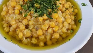 לקראת יום העצמאות: מהם הערכים התזונתיים של החומוס?