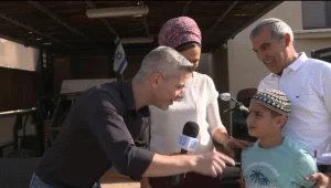 "פתחתי דוכן ברד ואתם הרסתם לי את העסק": נועם בן ה-8 רוצה לתבוע את חמאס