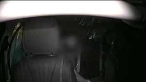 בזמן האזעקות בדרום - פרץ למוניות וגנב חפצים יקרי ערך