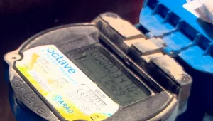 למה שעוני המים מחייבים אותנו על מים שלא צרכנו? • תחקיר