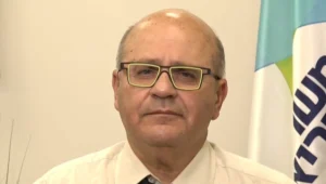 מנכ"ל משרד הבריאות הקודם נגד הממשלה החדשה: "חסרי ניסיון"