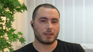 אפליה גזענית בבריכה במרכז: "לבני דודים אני אומר שאין מקום"