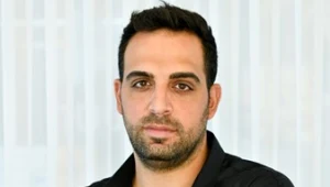 הדור הבא של תוספות שיער: תכירו את הפיתוח הייחודי של מעצב שיער מעפולה