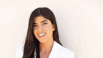 בין דמעות של עצב לשמחה אינסופית: ירדן ויזל אימא לשניים