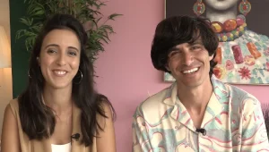 מרגש: מני ופרלה שחזרו את טקס החתונה בביתם של סבא וסבתא