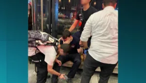 גלעד הסובל מאלרגיה לפיסטוק, יצא למסעדה וגמר את הערב באשפוז