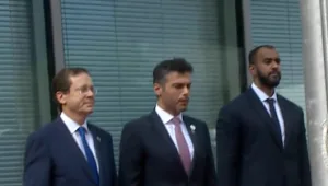 הרצוג בפתיחת שגרירות האמירויות: "ידידות שחשובה למזה"ת כולו"