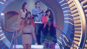 אירוע היציאה: הדיירים יוצאים מבית האח הגדול