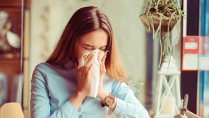 סובלים מסינוסיטיס? כדאי שתבדקו קודם את החניכיים שלכם