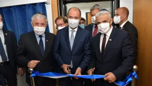 לפיד במרוקו: "תוך חודשיים נפתח שגריריות ברבאט ובישראל"