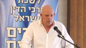 השופט, האיומים וההשפלות: הצצה לצד האפל של בתי המשפט • תחקיר