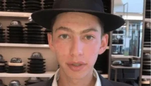 דנבר: תלמיד ישיבה בן 19 נורה למוות מול המוסד בו למד