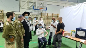 המאבק בקורונה: עד סוף השבוע יורחב מתן מנת החיסון ה-3 לבני 30
