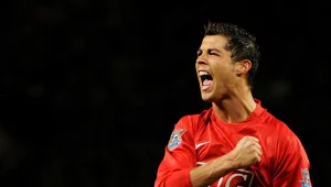 חוזר הביתה: כריסטיאנו רונאלדו חתם במנצ'סטר יונייטד