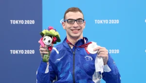 עוד הישג ענק: מדליית זהב ושיא עולם לעמי דדאון